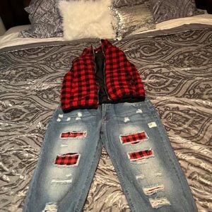 Buffalo plaid outfit. Never worn.